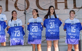 Słoneczna prezentacja Startu