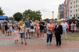 Muzyka... popłynęła