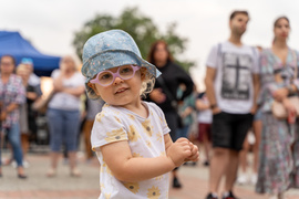 Muzyka... popłynęła