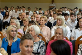 Żegnaj lato na rok! Uczniowie wrócili do szkolnych ławek