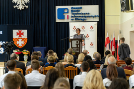 Żegnaj lato na rok! Uczniowie wrócili do szkolnych ławek