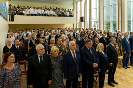Żegnaj lato na rok! Uczniowie wrócili do szkolnych ławek