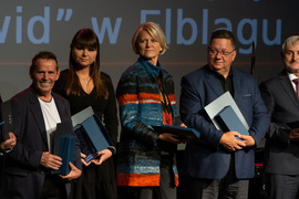 Światowidowi stuknęła sześćdziesiątka