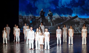 O człowieku dla ludzi i muzycznie