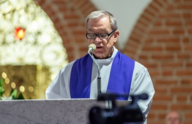 Pożegnali biskupa Jana Styrnę