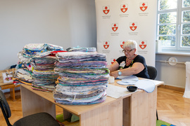 Serce od serca. Biją rekord w szyciu wyjątkowych poduszek