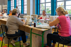 Serce od serca. Biją rekord w szyciu wyjątkowych poduszek