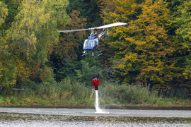 Pożar w bazie paliw i lasach Zaporowa