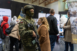 Praca (i szkoła) szukają człowieka