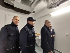 Przeprowadzka policji z Młynar