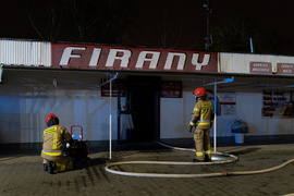 Pożar pawilonu na targowisku