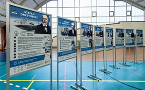 III LO świętowało niepodległość