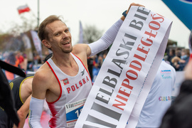 Szybko uczcili niepodległość