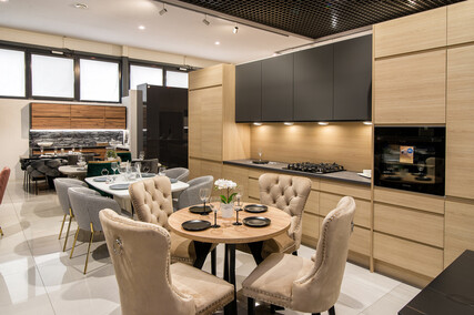 Znasz to miejsce? Extom Galeria Mebli, sklep jakiego w Elblągu jeszcze nie było