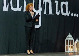 \"Mówili na nią Marynia\"