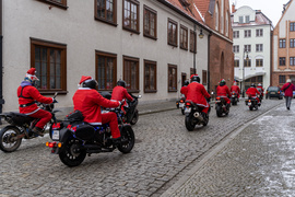 Motomikołaje przyjechali z pomocą