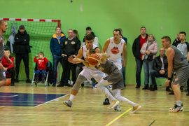 Podziurawiony kosz Wilków