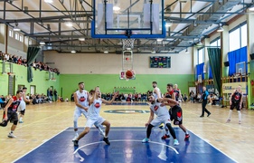 Elbląscy koszykarze z kolejnym zwycięstwem