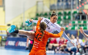 Mistrzynie bezlitosne dla Startu