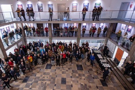 Wernisaż Fotki Miesiąca: \"Zdjęcia to piękne, zatrzymane chwile\"