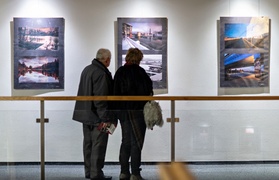 Wernisaż Fotki Miesiąca: \"Zdjęcia to piękne, zatrzymane chwile\"