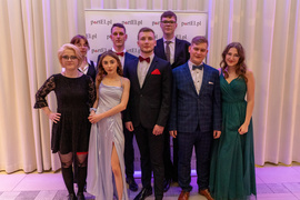 Szczęśliwy, bo studniówkowy piątek trzynastego w ZSTI