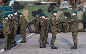Mariusz Błaszczak w Elblągu: „Nasycamy wojskiem polskim wschodnią część naszego kraju”