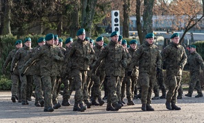 Mariusz Błaszczak w Elblągu: „Nasycamy wojskiem polskim wschodnią część naszego kraju”