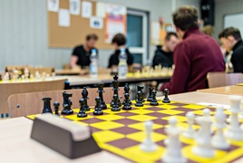 Szachowe zmagania u Słowackiego
