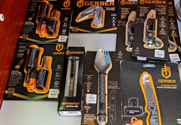 Arobroń. Turystyka, militaria i kopalnia pomysłów na prezent