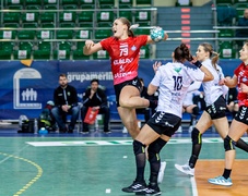 Start przegrał z wicemistrzyniami