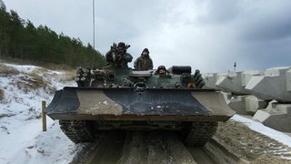 Manewry wojskowe na przekopie