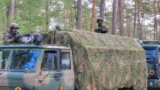 Manewry wojskowe na przekopie