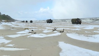 Manewry wojskowe na przekopie