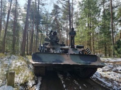 Manewry wojskowe na przekopie
