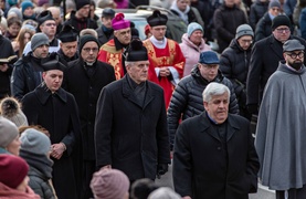 Z krzyżem przez Elbląg