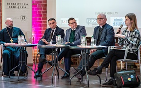 Dyskutowali o religiach świata