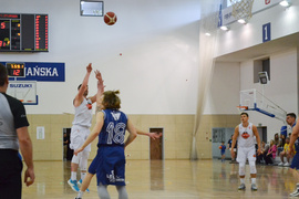 Basketball bez awansu