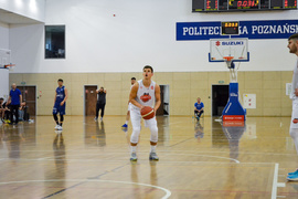 Basketball bez awansu