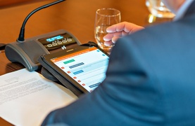 Sesja RM, czyli zażarta dyskusja o porcie i ankietach