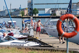 \"Navigare necesse est\"
