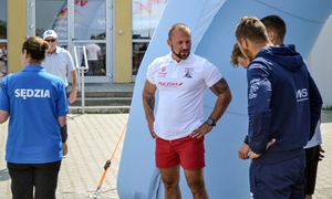 Złoto płynie do Elbląga  (korespondencja z Poznania) 