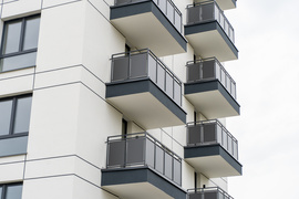 Czynszówki przy Wiejskiej gotowe