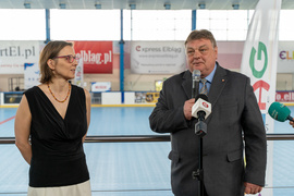 Zimą łyżwy, latem rolki