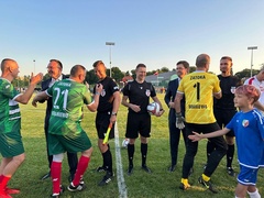 Mecz gwiazd przy sztucznym świetle. Braniewo wita na nowym stadionie