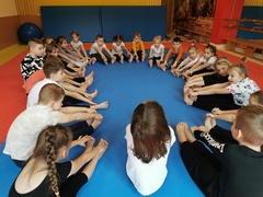 Zerówka w przedszkolu czy zerówka w szkole? Która opcja dla dziecka będzie najlepsza?