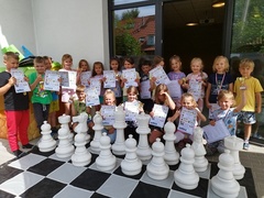 Zerówka w przedszkolu czy zerówka w szkole? Która opcja dla dziecka będzie najlepsza?