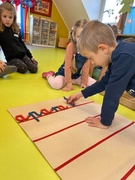 Zerówka w przedszkolu czy zerówka w szkole? Która opcja dla dziecka będzie najlepsza?