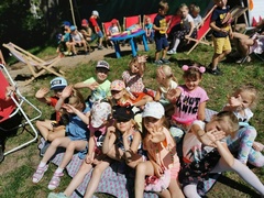 Niesamowity, leśny park zabaw Żłobka, Przedszkola i Zerówki Mały Europejczyk w Elblągu