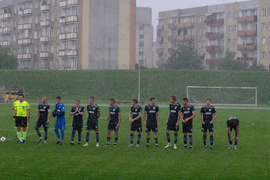 Mokra inauguracja IV ligi